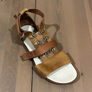 Sorel Torpedo Carly Sandals Strappy Gladiator Leather Womens 8